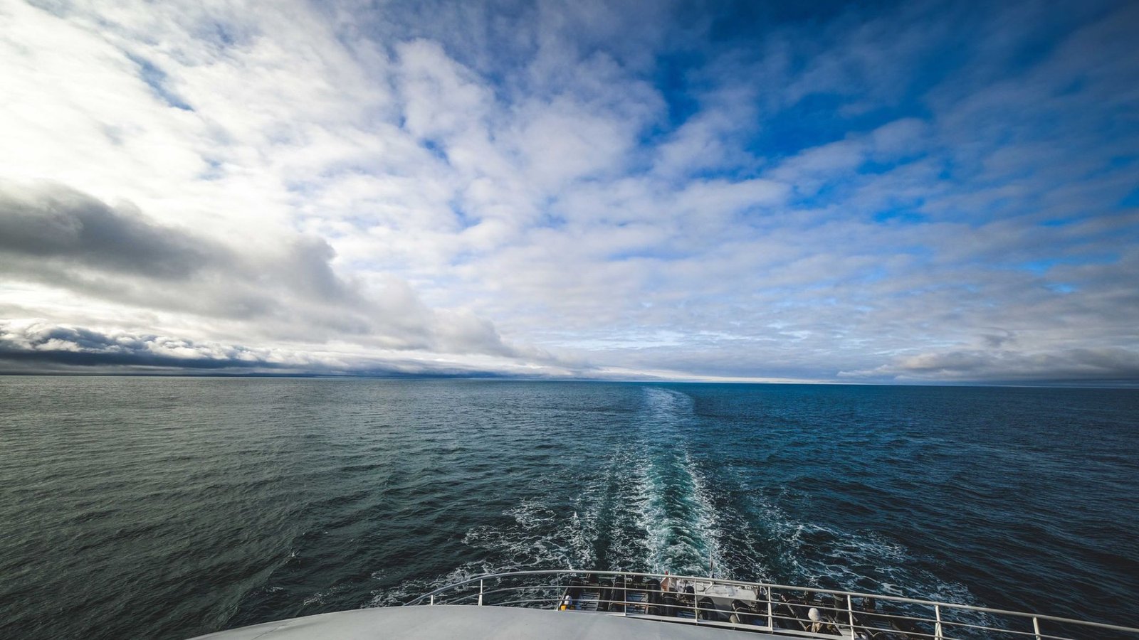 What a Cruise Actually Costs Per Day (2026)