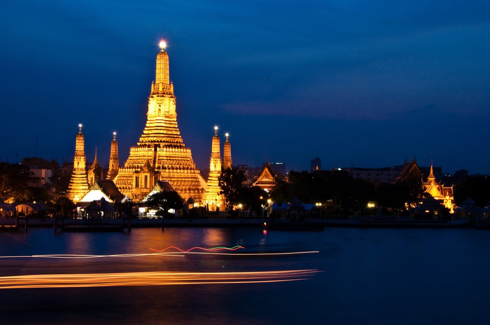 Things to Do in Bangkok: Prices, Queues and What to Skip (2026)